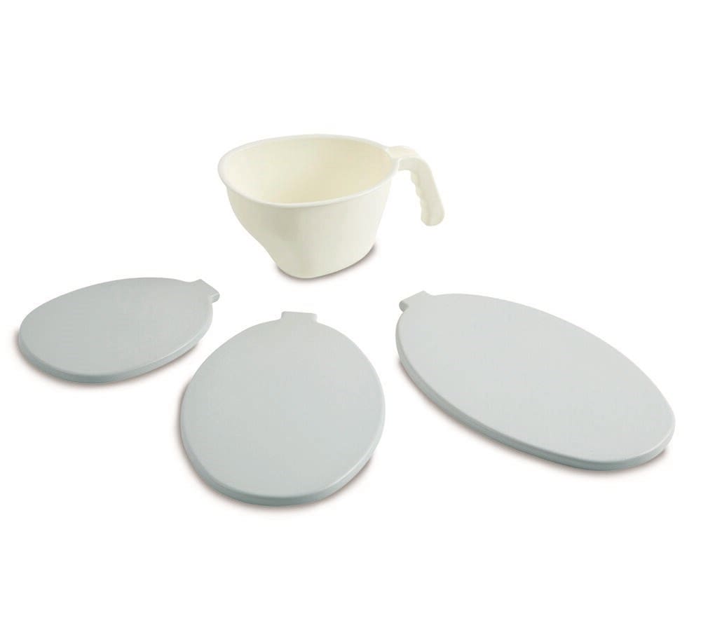 R82 Lid for commode pans