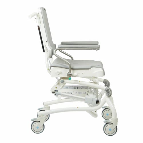 R82 Heron chair with power (Charger & Cable Required)